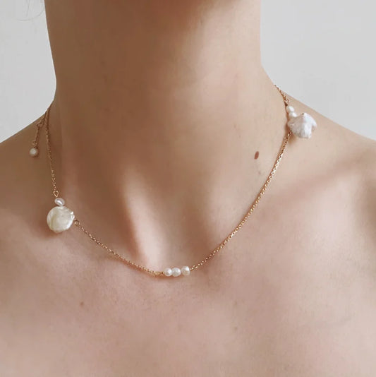 Claire necklace
