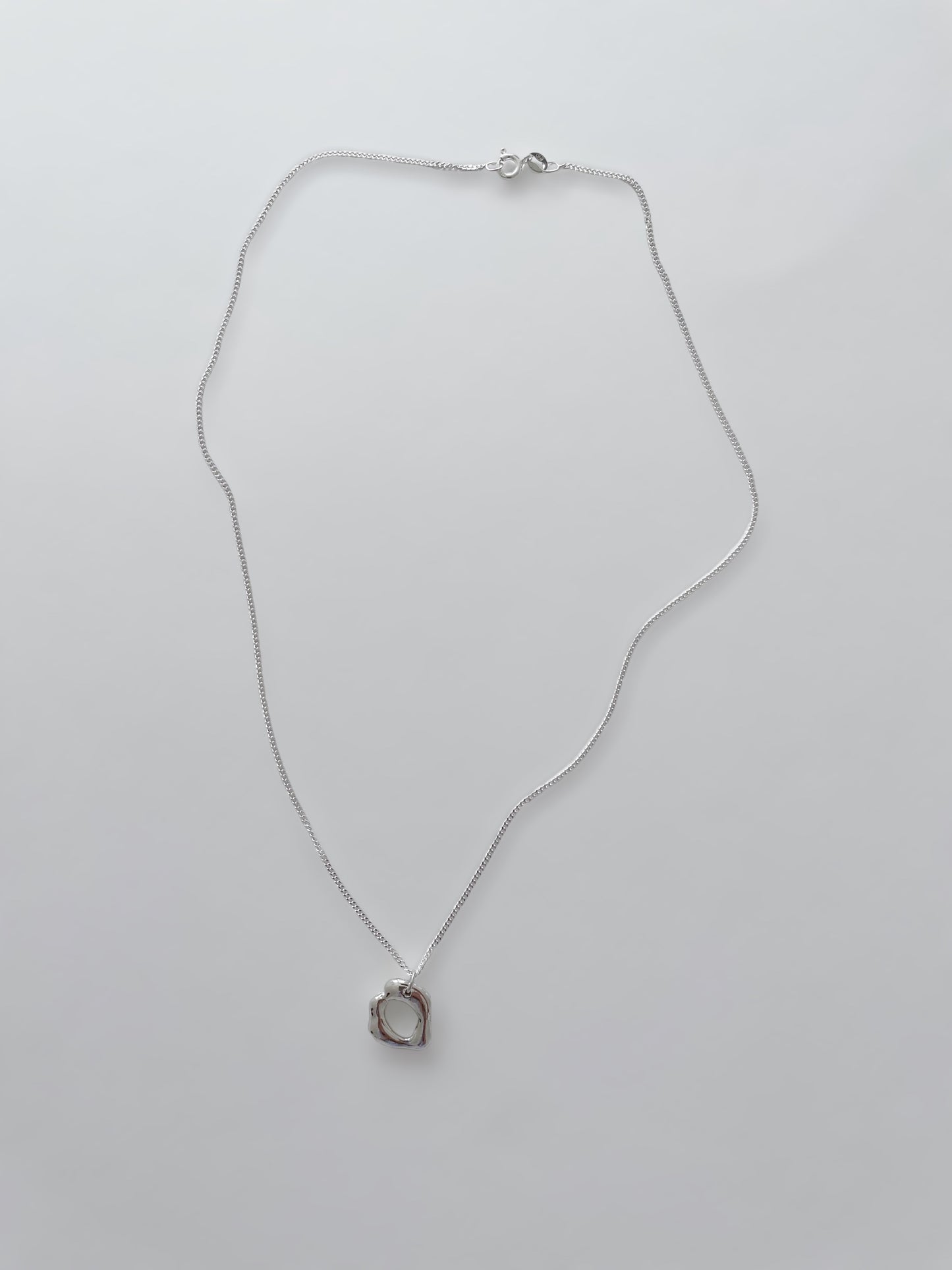 Carré necklace