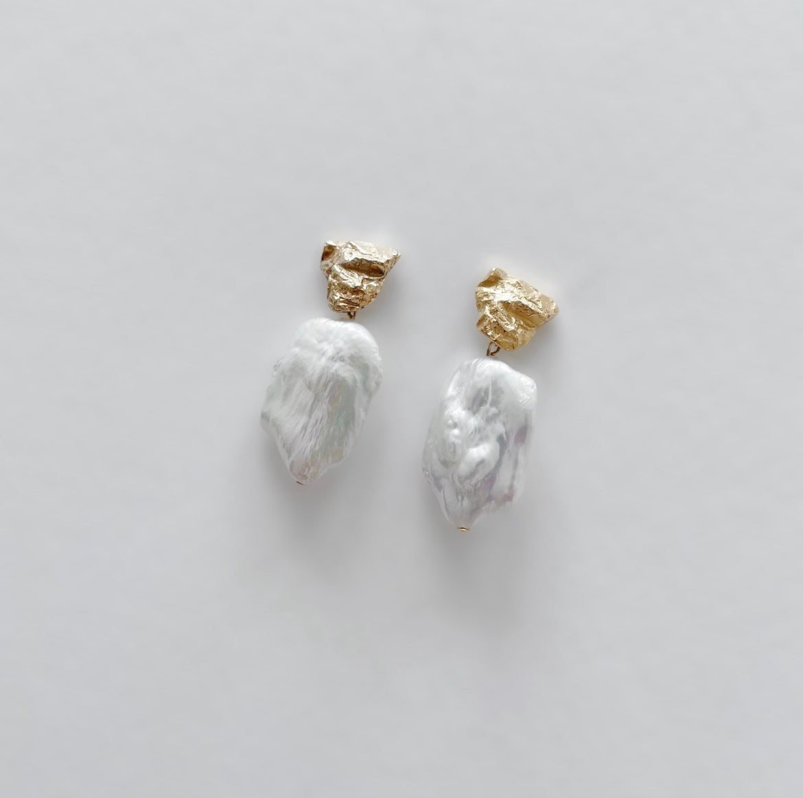 Cliff earrings